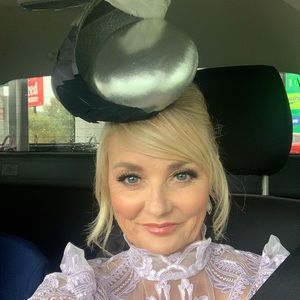 Meet your Posher, Deb